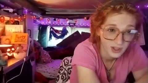 LesleyGumGrass- The Boring Trans girl online show from 09/19/25, 08:09