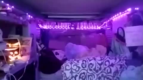 LesleyGumGrass- The Boring Trans girl online show from 11/01/25, 07:54