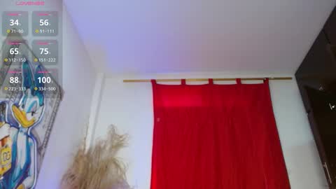 Leslie online show from 11/07/25, 01:11