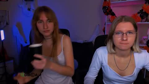 leslie_bird online show from 10/28/25, 09:46