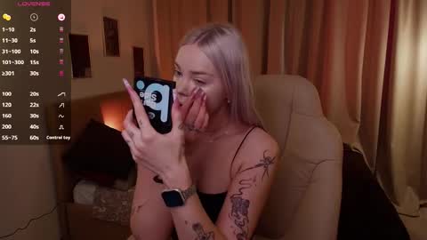 Stacey online show from 03/11/26, 07:36