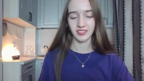 Snapshot of leslie_my_lovee chatting on 10/03/25, 09:12  LESLIE   online show from 10/03/25, 09:12