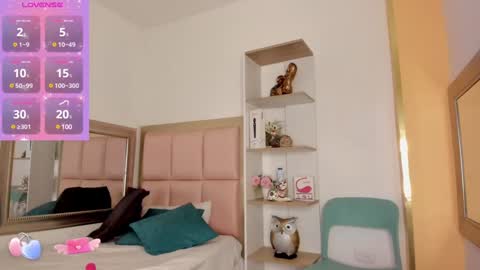 Lesly online show from 12/17/24, 11:49