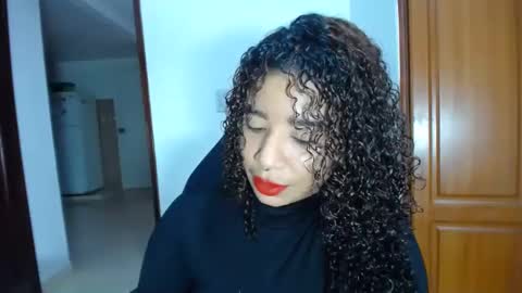 Snapshot of leslycarsson chatting on 02/08/25, 10:40 lesly online show from 02/08/25, 10:40