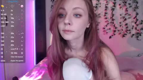 Snapshot of lessy_lasska chatting on 02/03/26, 02:33 Lessy online show from 02/03/26, 02:33