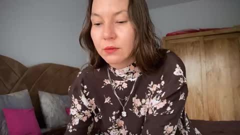 lessya_magic online show from 12/09/24, 07:17