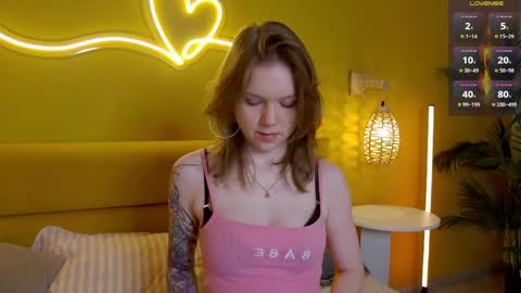 Snapshot of lessysweety chatting on 05/12/26, 02:19 Lessy online show from 05/12/26, 02:19