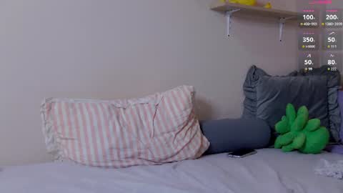 Lessy online show from 07/21/26, 03:31