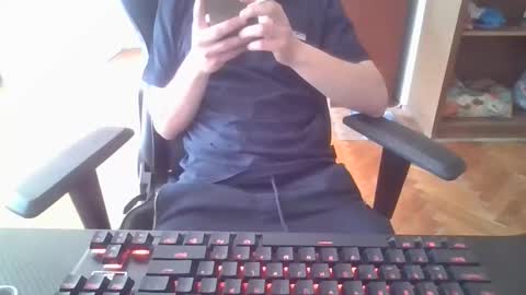 neoglo online show from 04/01/26, 11:22