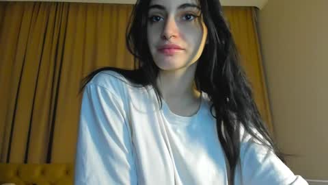 Snapshot of lesyaliss chatting on 05/31/26, 10:55 lesyaliss online show from 05/31/26, 10:55