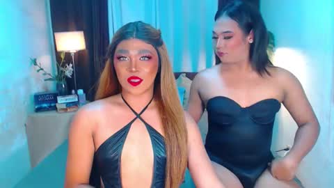 Karina online show from 11/11/25, 10:32