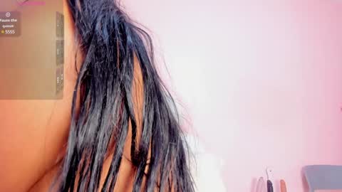 Snapshot of letizia_westy chatting on 02/04/25, 08:13 Letizia online show from 02/04/25, 08:13