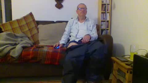 paul online show from 02/05/25, 12:10