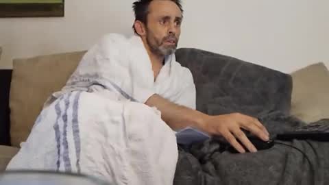 lets_plaayuk online show from 04/17/26, 06:33