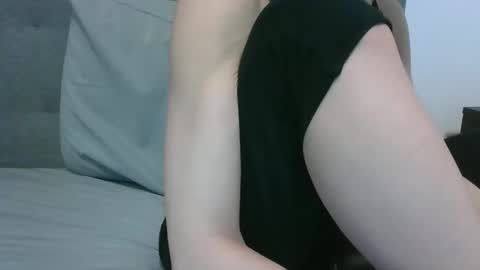 lets_play143 online show from 04/19/26, 09:50