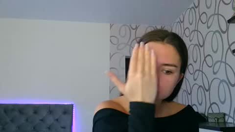 Emily online show from 10/27/25, 07:01