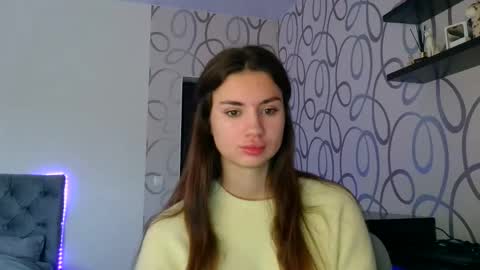 Emily online show from 11/10/25, 06:45