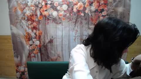 letty_curly online show from 02/03/26, 06:40