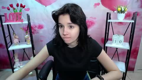 Snapshot of letty_curly chatting on 05/10/26, 05:01 letty_curly online show from 05/10/26, 05:01