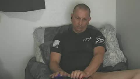 Snapshot of letzbenawtty2026 chatting on 06/22/26, 08:33 arizona222222 online show from 06/22/26, 08:33