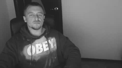 lev1ngston online show from 01/20/25, 10:07