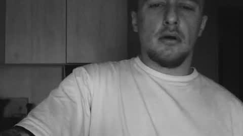 lev1ngston online show from 12/02/25, 12:54