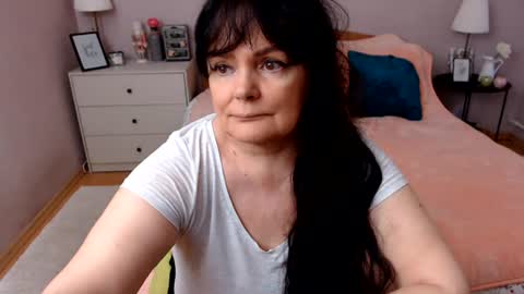Mary online show from 06/12/26, 11:42