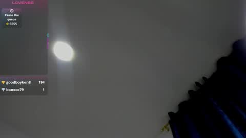 levi ferrer online show from 10/15/25, 09:15