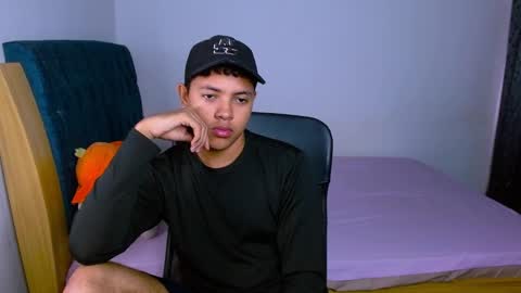      0600AM-1200PM - online show from 01/12/26, 01:27