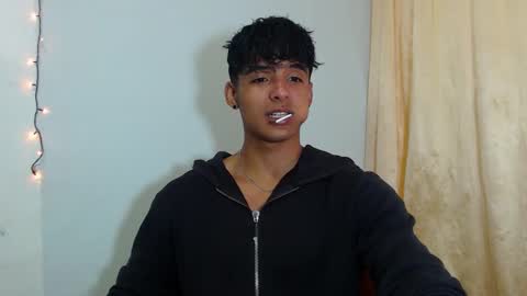 Snapshot of lewis_ly chatting on 03/10/26, 02:33 i am lewis ly EDUARDO MEMDOZA15 online show from 03/10/26, 02:33