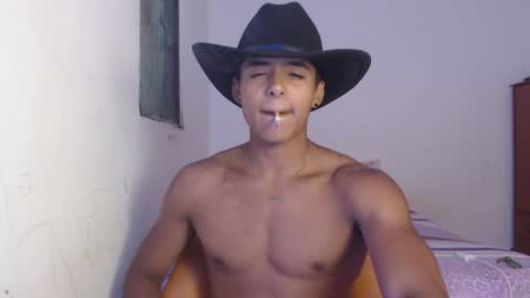 i  am lewis ly EDUARDO MEMDOZA15 online show from 07/01/26, 03:12