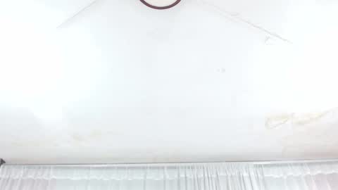 Gabrielle online show from 02/03/25, 02:13