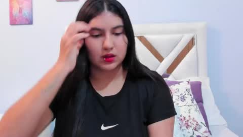 Snapshot of lexi_bloom chatting on 05/05/26, 02:19 Gabrielle online show from 05/05/26, 02:19