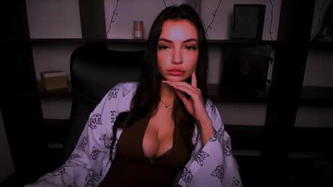 Alexia online show from 12/11/24, 03:37