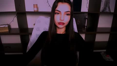 Alexia online show from 12/16/24, 09:09