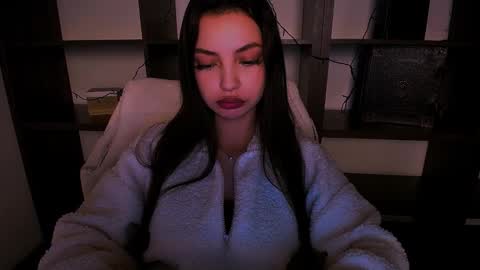 Alexia online show from 01/04/25, 04:32