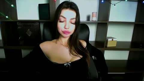 Alexia online show from 02/13/25, 05:01