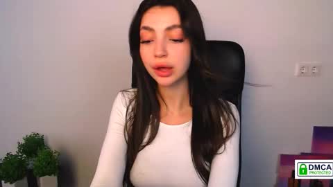 Alexia online show from 09/10/25, 01:00