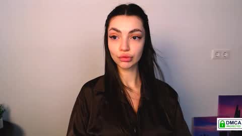 Alexia online show from 09/15/25, 12:16