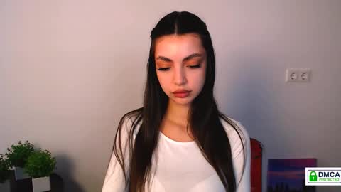 Alexia online show from 09/20/25, 12:28