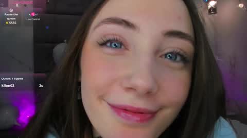 Lexi GTM2 MonWedThurSatSun 1000am-400pm online show from 03/08/26, 02:04