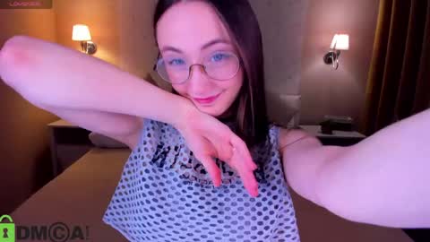 Lexi GTM2 MonWedThurSatSun 1000am-400pm online show from 05/19/26, 01:56
