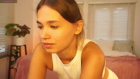 Snapshot of lexicoy_ chatting on 09/18/25, 03:52 Lexi online show from 09/18/25, 03:52