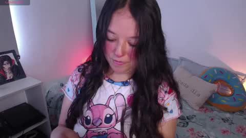 Lexie Thompson   8pm  0000am -5 online show from 10/08/25, 07:22