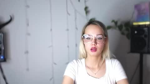 Lexie online show from 01/07/25, 08:24