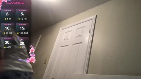 lexie online show from 12/10/24, 01:22