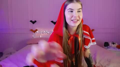 LexieSugar online show from 10/31/25, 05:14