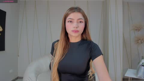 Lexie  online show from 01/03/25, 12:19