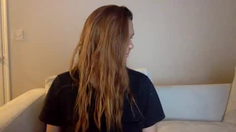 Alexia L. online show from 02/01/25, 06:00