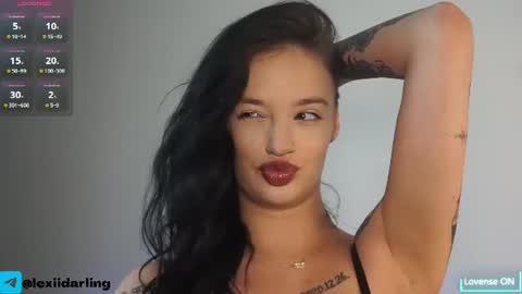 Snapshot of lexiidarling chatting on 07/21/26, 04:53 LexiiDarling online show from 07/21/26, 04:53